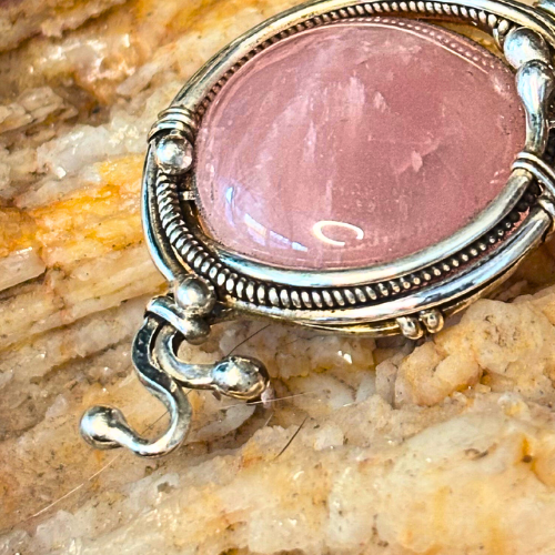 Monocle Pendant