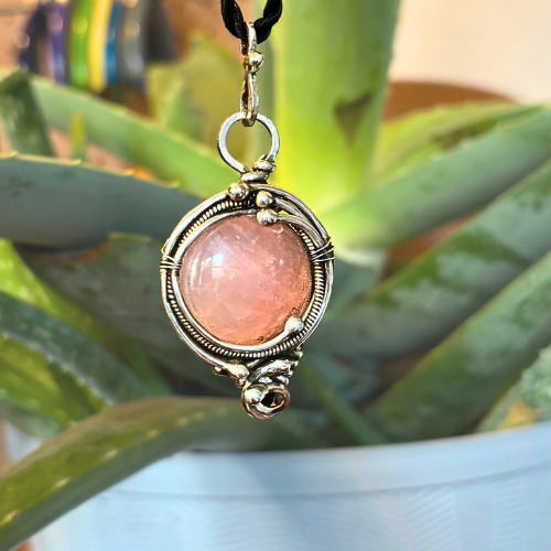 Monocle Pendant
